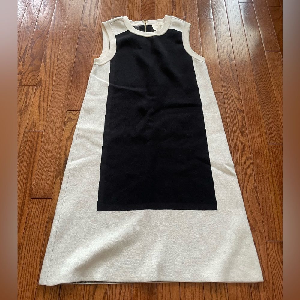 Kate Spade Black and White Knit Sleeveless Shift Dress Sz Small